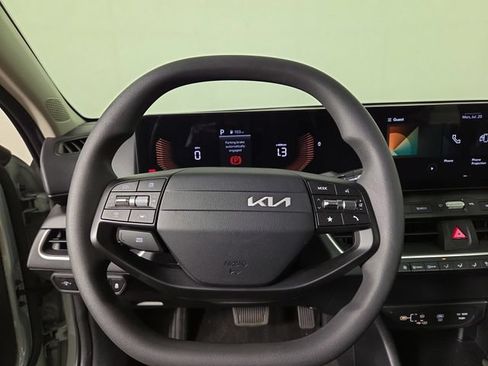 Certified 2026 Kia K4 FWD image 20