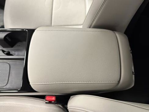 Used 2025 Hyundai Tucson Limited image 20