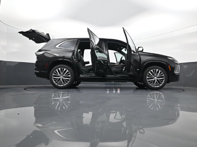 Used 2026 Buick Enclave Avenir w/ Super Cruise Package AWD/4WD image 34