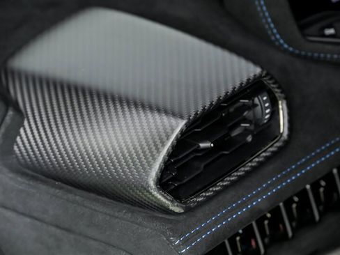 Used 2022 Lamborghini Huracan STO RWD image 26