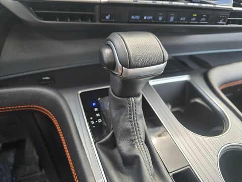 Used 2024 Toyota Sienna XSE w/ XSE Plus Package AWD/4WD image 23