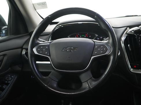 Used 2021 Chevrolet Traverse RS w/ LPO, Floor Liner Package image 18