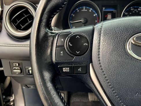 Used 2018 Toyota RAV4 XLE w/ Plus Extra Value Package image 23