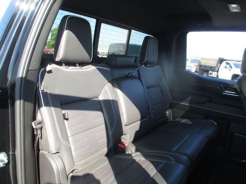 Used 2023 GMC Sierra 1500 AT4X AWD/4WD image 28