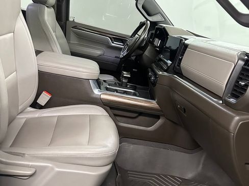 Used 2024 Chevrolet Silverado 1500 RST w/ Convenience Package II AWD/4WD image 41