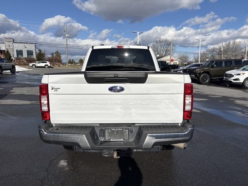 Used 2020 Ford F250 XLT image 4