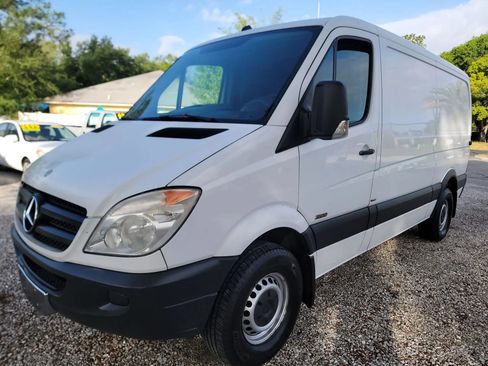 Used 2012 Mercedes-Benz Sprinter 2500 image 1