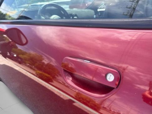 Used 2014 Dodge Challenger R/T RWD image 25