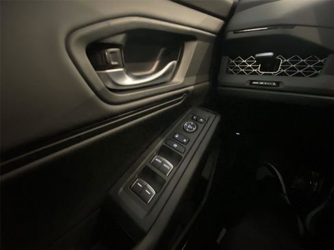 New 2025 Honda Accord SE image 15