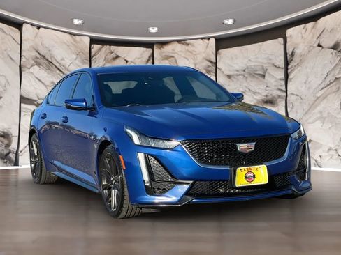 Used 2020 Cadillac CT5 Sport RWD image 3