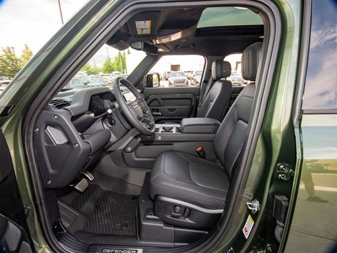 New 2026 Land Rover Defender 110 X AWD/4WD image 37