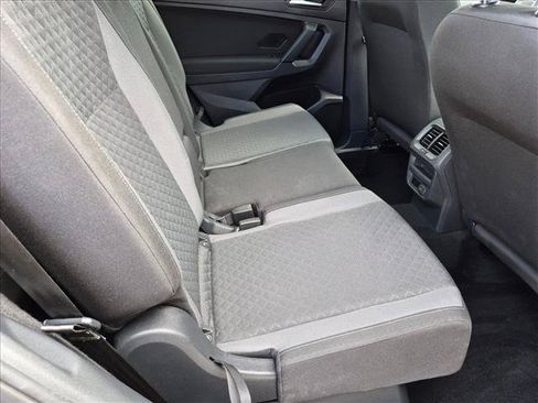 Used 2019 Volkswagen Tiguan S FWD image 18