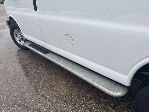 Used 2024 Chevrolet Express 2500 w/ Driver Convenience Package image 13