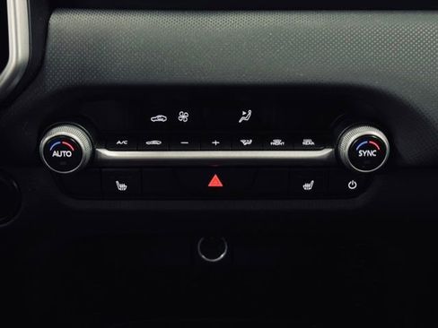 Used 2025 MAZDA CX-50 AWD 2.5 S w/ Premium Package image 35