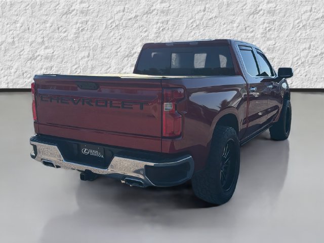 Used 2023 Chevrolet Silverado 1500 LTZ w/ LTZ Convenience Package II AWD/4WD image 3
