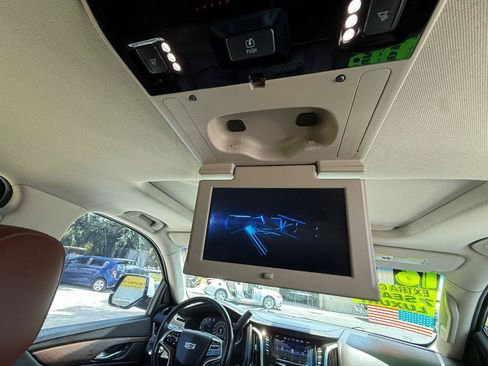Used 2016 Cadillac Escalade Premium RWD image 24