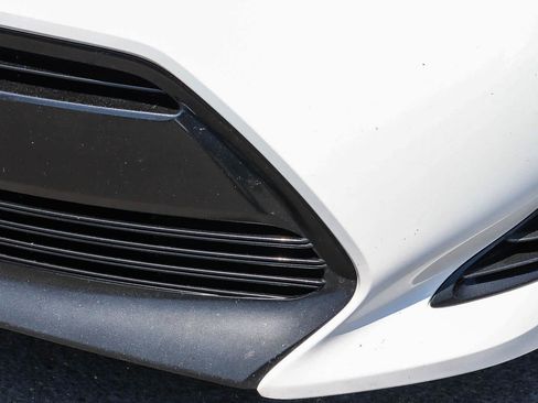 Used 2019 Toyota Corolla LE FWD image 4
