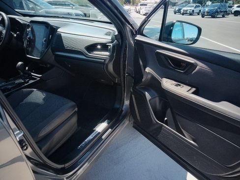 Certified 2026 Subaru Forester Premium AWD/4WD image 16
