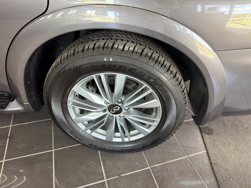 Used 2024 INFINITI QX80 Luxe AWD/4WD image 37