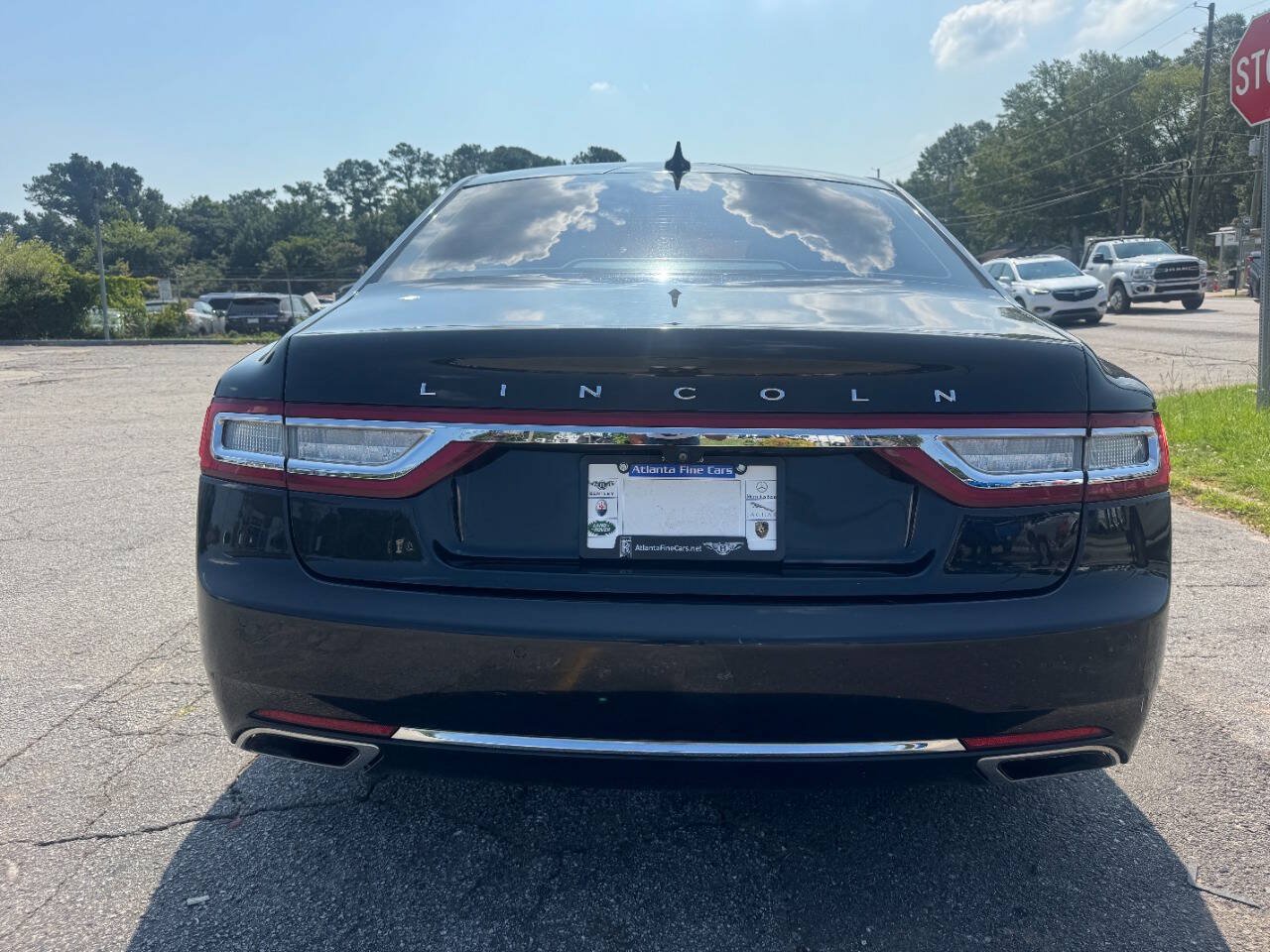Used 2018 Lincoln Continental AWD w/ Equipment Group 500A image 4