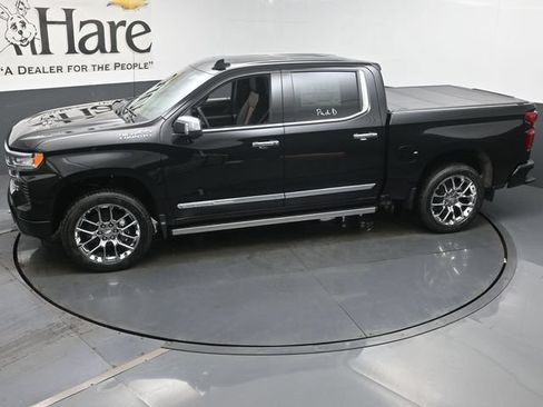 New 2026 Chevrolet Silverado 1500 High Country AWD/4WD image 36