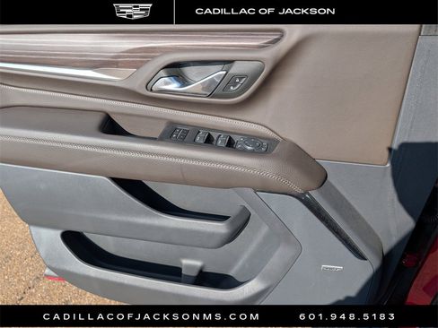 Used 2024 GMC Yukon Denali image 23