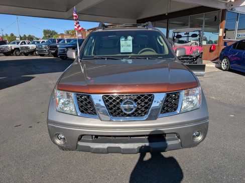 Used 2006 Nissan Frontier LE w/ (H01) Rockford Fosgate Pkg image 2