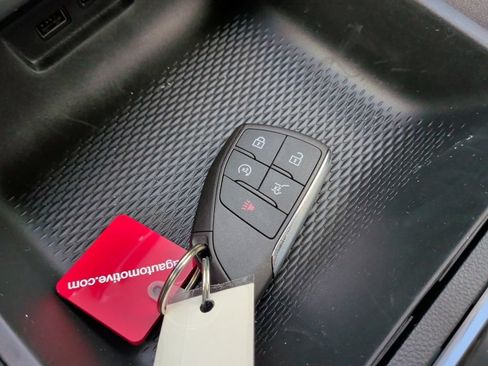 New 2026 GMC Terrain AT4 w/ Technology Package II AWD/4WD image 48