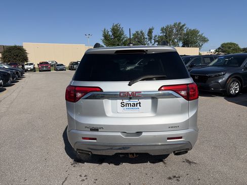 Used 2019 GMC Acadia Denali w/ Technology Package AWD/4WD image 6