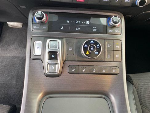 Used 2025 Hyundai Palisade Calligraphy AWD/4WD image 12