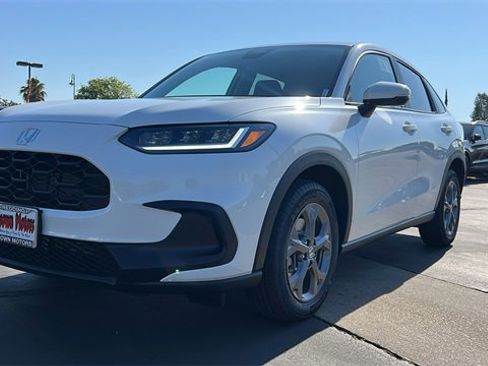 New 2026 Honda HR-V LX image 9