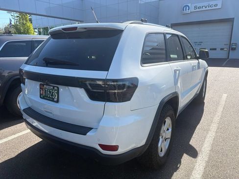 Used 2013 Jeep Grand Cherokee Laredo AWD/4WD image 4