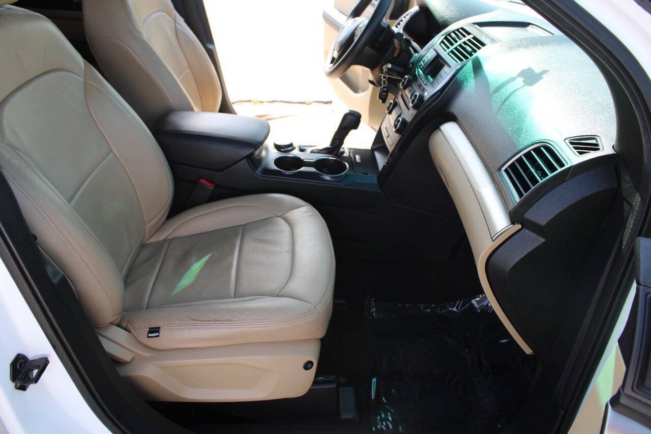 Used 2016 Ford Explorer 4WD image 10