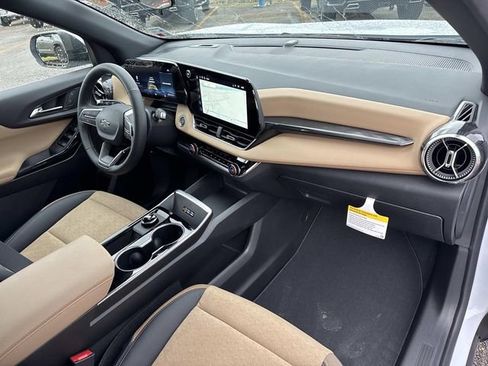 New 2026 Chevrolet Equinox ACTIV FWD image 33