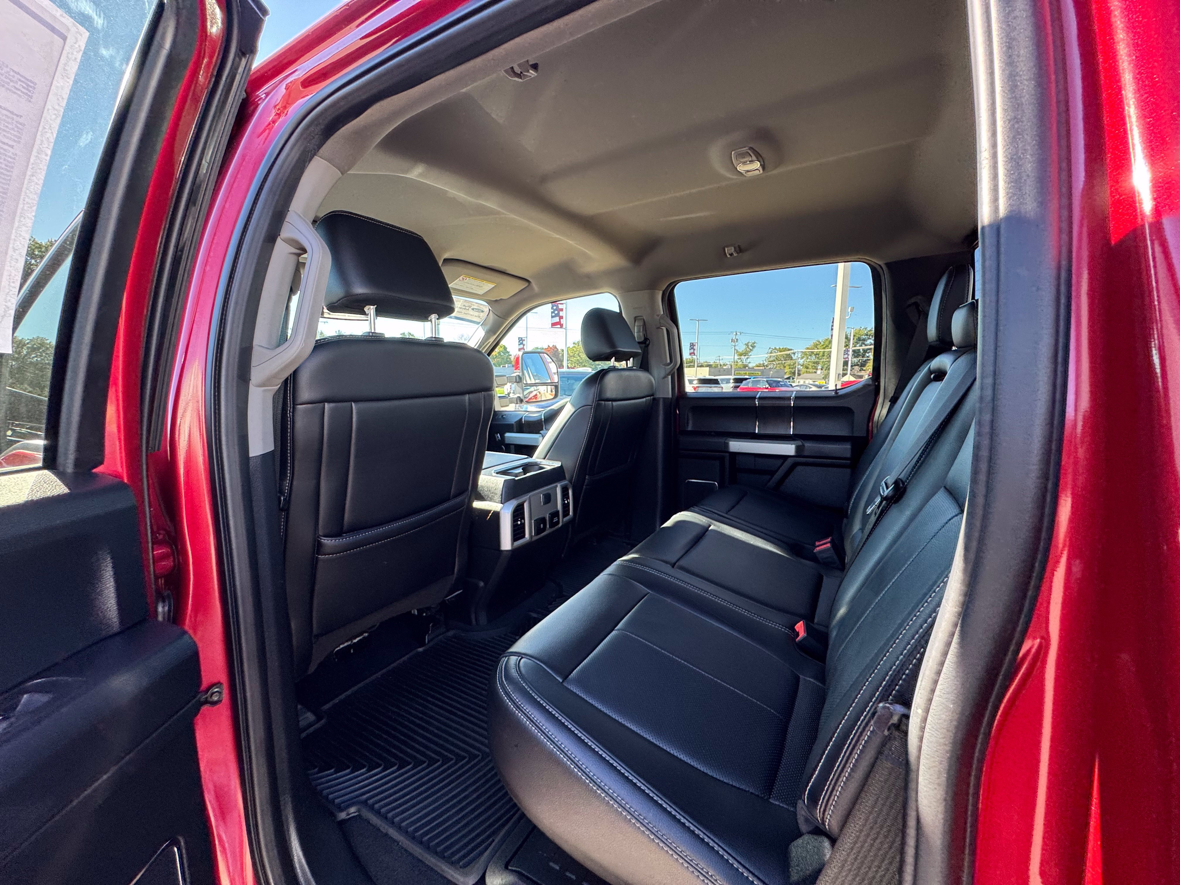 Used 2021 Ford F250 Lariat w/ Lariat Value Package AWD/4WD image 30