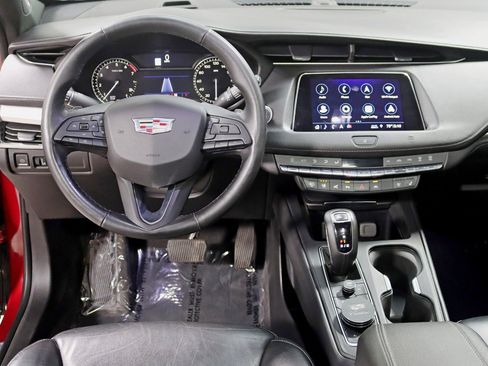 Used 2019 Cadillac XT4 Premium Luxury w/ Enhanced Visibility Package AWD/4WD image 14