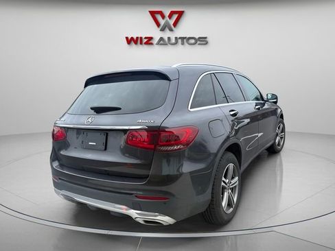 Used 2022 Mercedes-Benz GLC 300 4MATIC image 3