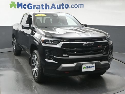 Used 2023 Chevrolet Colorado Z71 w/ Z71 Convenience Package 2 AWD/4WD image 5