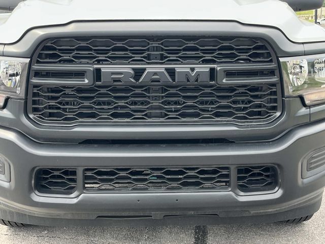 New 2024 RAM 3500 Tradesman AWD/4WD image 11
