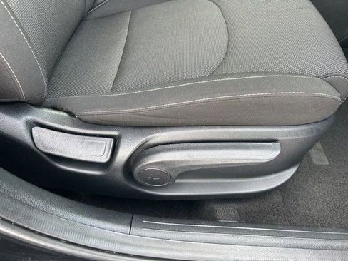 Used 2024 Kia Forte LXS image 41