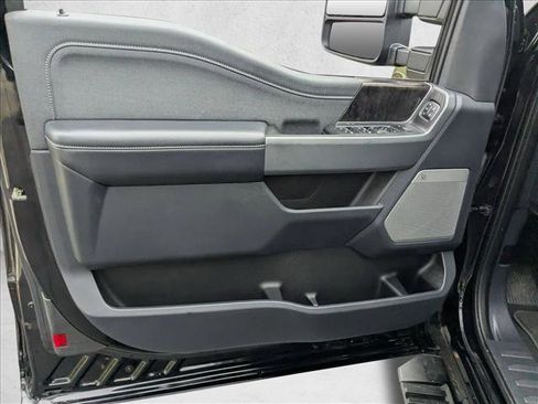 Used 2023 Ford F350 Lariat w/ Sport Appearance Package image 13