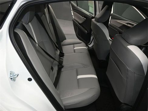 New 2026 Toyota Camry SE image 14