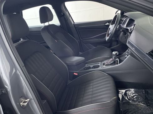 Used 2019 Volkswagen Jetta GLI FWD image 23