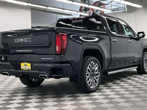 Used 2024 GMC Sierra 1500 Denali Ultimate AWD/4WD image 14