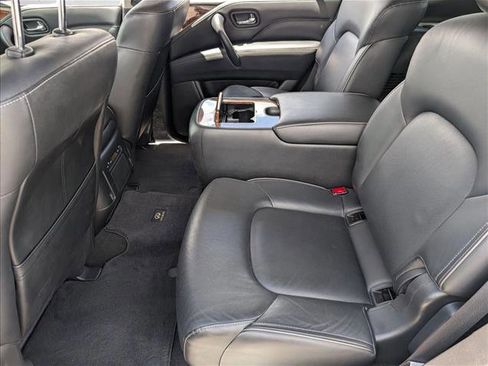 Used 2019 INFINITI QX80 Luxe AWD/4WD image 17