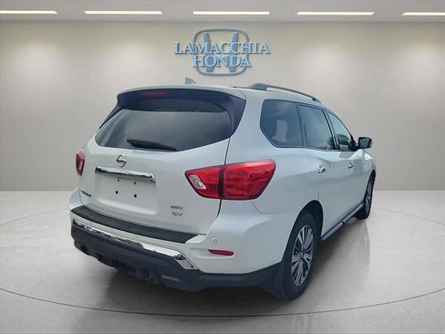 Used 2019 Nissan Pathfinder SV w/ SV Tech Package AWD/4WD image 5