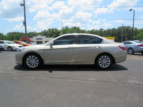 Used 2015 Honda Accord EX-L image 2