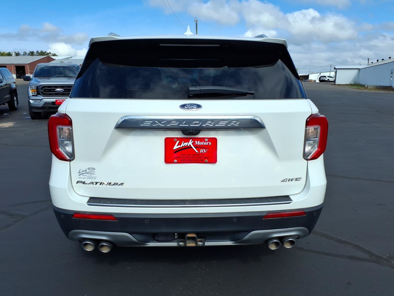 Used 2021 Ford Explorer Platinum w/ Equipment Group 601A AWD/4WD image 5