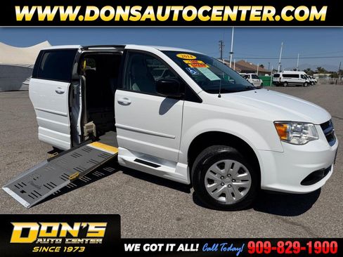 Used 2014 Dodge Grand Caravan SE w/ Quick Order Package 29E SE FWD image 1