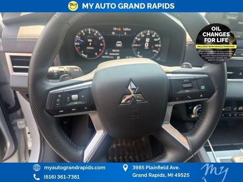 Used 2024 Mitsubishi Outlander SE AWD/4WD image 6